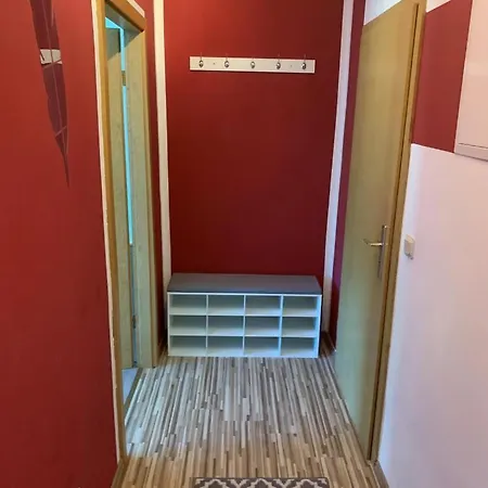 70 Kleine 1 1/2 Raum In Laendlicher Umgebung